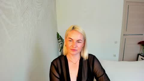 Snapshot of alicee__grace chatting on June 14, 2026, 10:06 am Alicee online show from June 14, 2026, 10:06 am