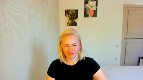 Snapshot of alicee__grace chatting on July 3, 2026, 8:21 am Alicee online show from July 3, 2026, 8:21 am