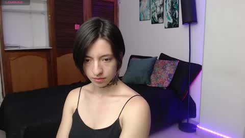 alicee_logan_ online show from September 14, 2025, 2:22 am