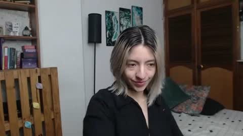 alicee_logan_ online show from July 6, 2026, 1:57 am