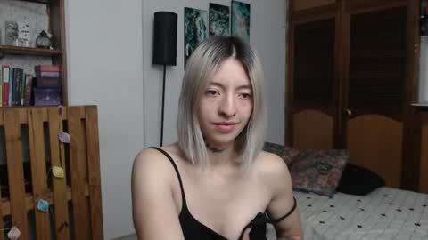 alicee_logan_ online show from July 7, 2026, 1:41 am