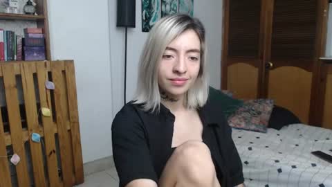 alicee_logan_ online show from July 13, 2026, 1:41 am