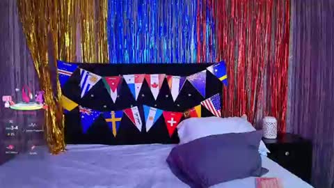 Snapshot of alicee_moonn chatting on June 11, 2026, 9:57 pm alicee_moonn online show from June 11, 2026, 9:57 pm