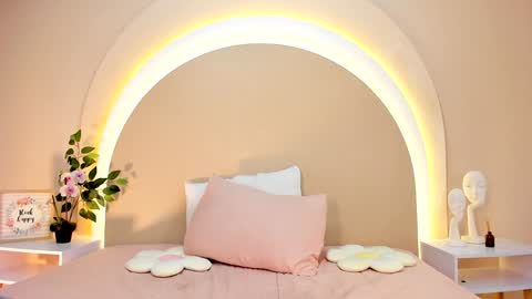 alice online show from February 1, 2025, 11:27 pm