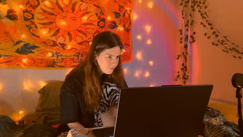 Alice online show from February 11, 2026, 5:12 am