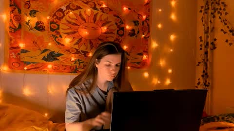 Alice online show from February 15, 2026, 5:04 am