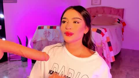  ALICEKIING online show from October 18, 2025, 1:52 am