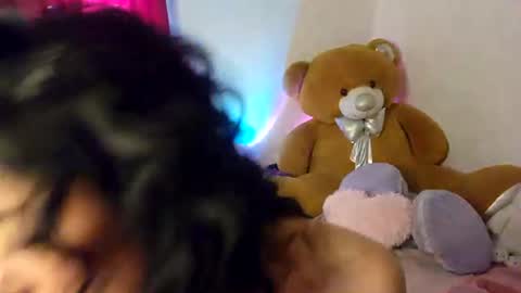 Alicekingdom online show from June 20, 2026, 7:05 pm