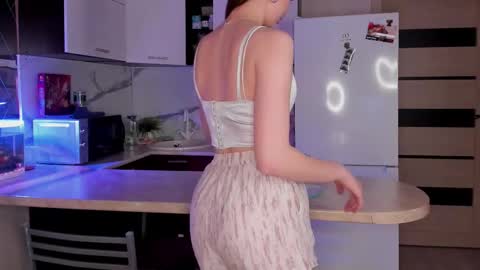 Snapshot of alicelababy_ chatting on February 27, 2026, 11:21 am Alice online show from February 27, 2026, 11:21 am