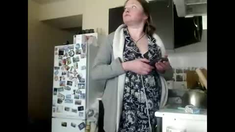Snapshot of alicelakatana chatting on February 22, 2025, 12:29 pm AliceLaKatana online show from February 22, 2025, 12:29 pm