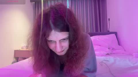 AlicePinkhead online show from May 21, 2026, 8:21 am
