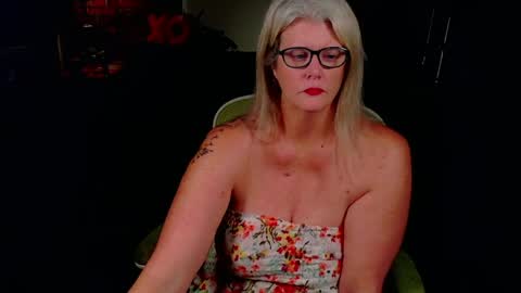 Alices Curiosity online show from April 2, 2026, 2:20 am