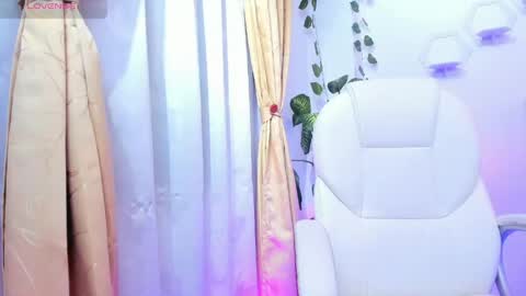 Alice online show from May 2, 2026, 3:33 am