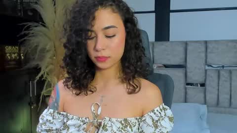 Alicestevens online show from April 18, 2026, 4:00 pm