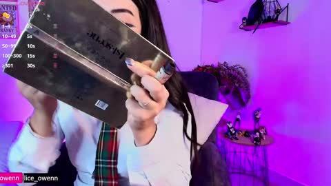 Snapshot of aliceusen chatting on October 11, 2025, 9:13 pm Alice online show from October 11, 2025, 9:13 pm