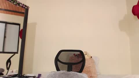 Snapshot of aliceusher_1 chatting on January 16, 2025, 9:08 pm J Ruiz online show from January 16, 2025, 9:08 pm