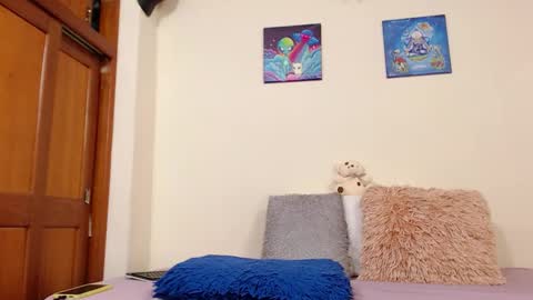 Snapshot of aliceusher_1 chatting on October 28, 2025, 10:45 pm J Ruiz online show from October 28, 2025, 10:45 pm