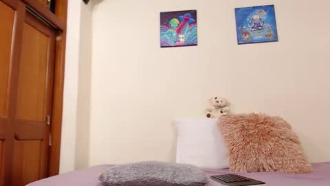 Snapshot of aliceusher_1 chatting on October 30, 2025, 10:32 pm J Ruiz online show from October 30, 2025, 10:32 pm