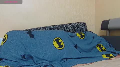 AliceWoolfy online show from October 9, 2025, 11:25 pm