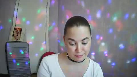 AlicexFresh online show from April 20, 2026, 11:57 am