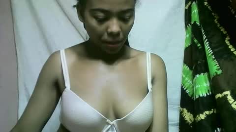 alicia9794 online show from December 21, 2025, 12:18 am