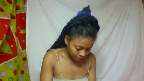 alicia9794 online show from May 7, 2026, 6:52 am