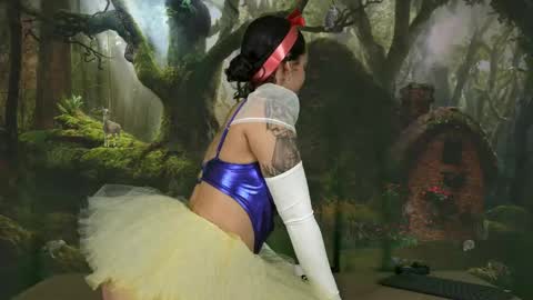 Salome online show from May 20, 2026, 2:12 pm