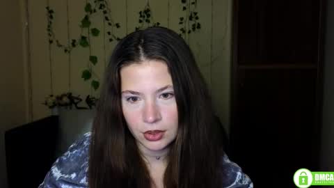 Snapshot of alicia_folow chatting on November 16, 2025, 12:11 pm Alicia online show from November 16, 2025, 12:11 pm