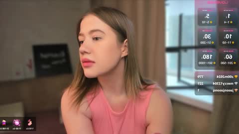 Snapshot of alicia_hines chatting on March 10, 2025, 11:10 am Alicia online show from March 10, 2025, 11:10 am