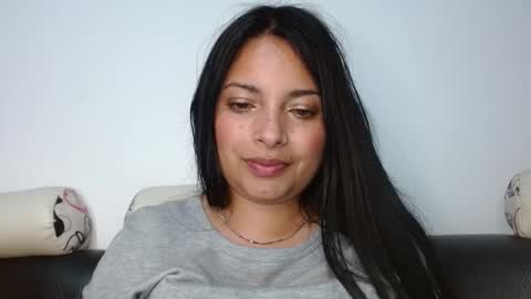 Snapshot of alicia_va chatting on January 17, 2025, 2:50 am Alice online show from January 17, 2025, 2:50 am