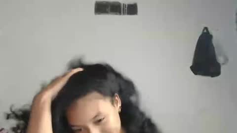 ana online show from March 12, 2025, 4:41 am