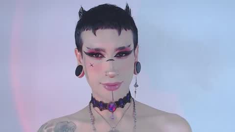     online show from April 23, 2026, 11:51 pm