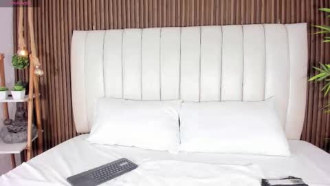 Aliha online show from October 29, 2025, 11:17 pm