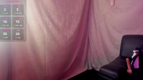 Andrea online show from October 12, 2025, 7:18 am