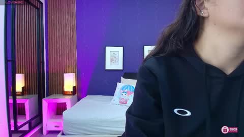 Alina online show from October 4, 2025, 12:14 pm