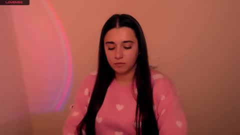 Alina online show from December 4, 2025, 8:23 am