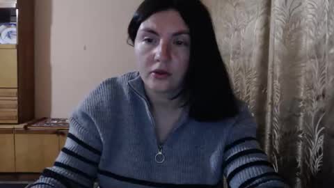 AlinaxJames online show from April 21, 2026, 2:04 am