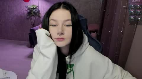 Aline Greeeen online show from January 12, 2026, 4:39 am