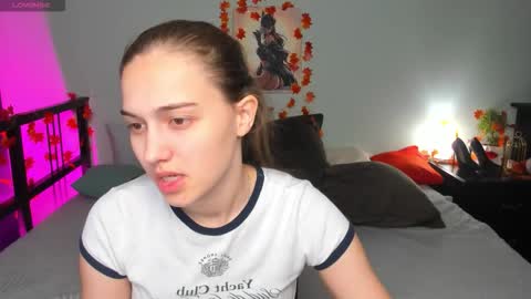 alisa__kelly online show from November 10, 2025, 1:04 am