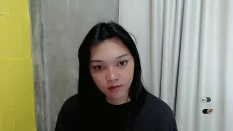 Snapshot of alisa_kiss_ chatting on December 15, 2024, 4:37 pm Shanti xhey online show from December 15, 2024, 4:37 pm