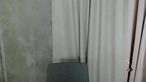 Snapshot of alisa_kiss_ chatting on December 17, 2024, 10:44 am Shanti xhey online show from December 17, 2024, 10:44 am