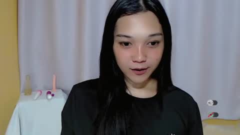 Snapshot of alisa_kiss_ chatting on January 11, 2025, 8:22 am Shanti xhey online show from January 11, 2025, 8:22 am