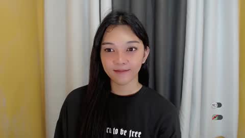 Snapshot of alisa_kiss_ chatting on January 19, 2025, 1:33 pm Shanti xhey online show from January 19, 2025, 1:33 pm
