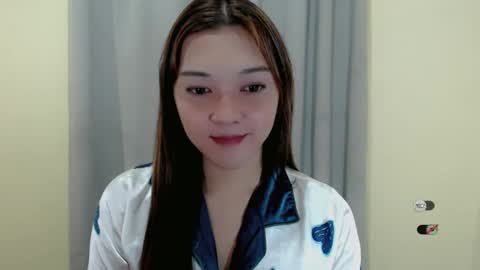Snapshot of alisa_kiss_ chatting on February 15, 2025, 5:39 pm Shanti xhey online show from February 15, 2025, 5:39 pm