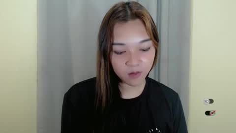 Snapshot of alisa_kiss_ chatting on February 17, 2025, 10:36 pm Shanti xhey online show from February 17, 2025, 10:36 pm