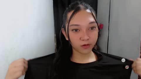Snapshot of alisa_kiss_ chatting on September 27, 2025, 12:54 pm Shanti xhey online show from September 27, 2025, 12:54 pm