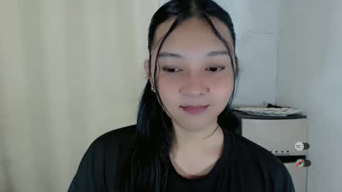 Shanti xhey online show from January 6, 2026, 9:50 pm