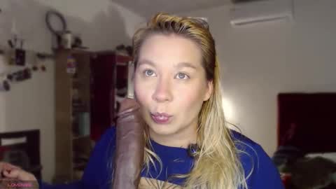 alisa_u online show from May 26, 2026, 9:55 pm
