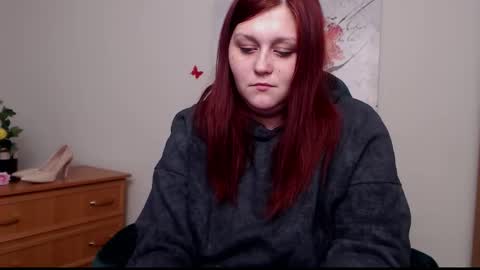 Snapshot of alisawoods_ chatting on March 2, 2026, 1:40 pm Alisa online show from March 2, 2026, 1:40 pm