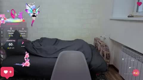 alisawyn online show from October 8, 2025, 11:19 am